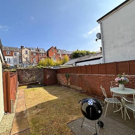 Stylish 3Br Cowes Cottage Close To The Waterfront Exteriör bild